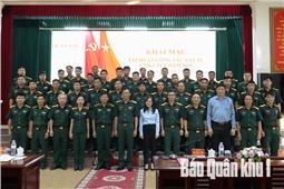 Quân khu tập huấn vật tư công tác Đảng , công tác chính trị năm 2025